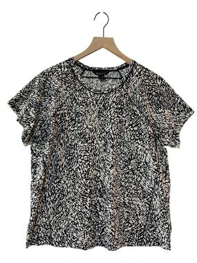 Athleta Ultimate Train T-shirt Size L Windstorm Black/White Lightweight Silky